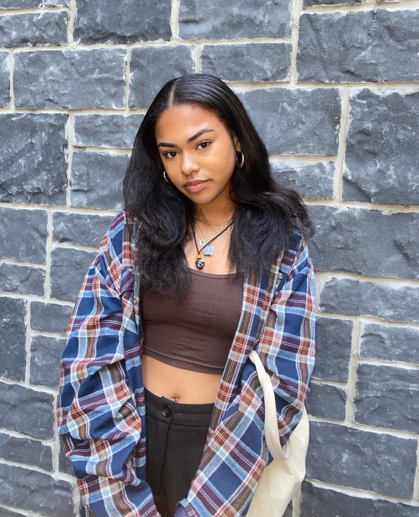 271230320_457437982697735_2788326748905640176_n-830x1024