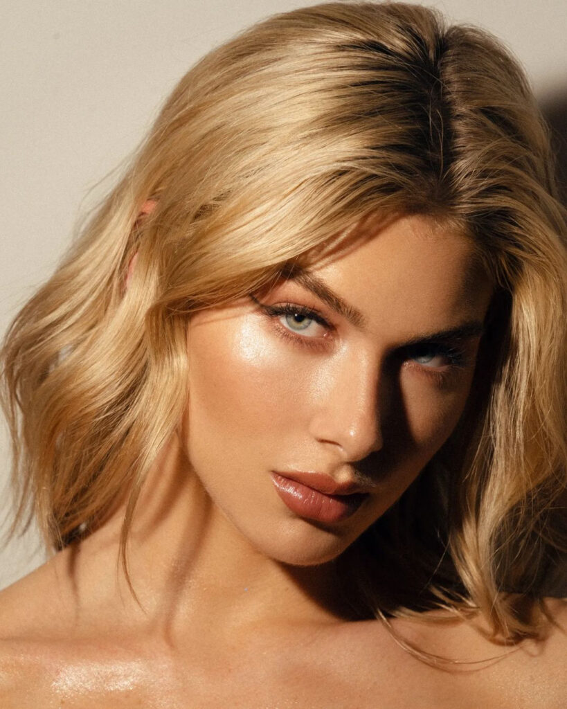 300578132_584980513318632_5049548544982240235_n-819x1024