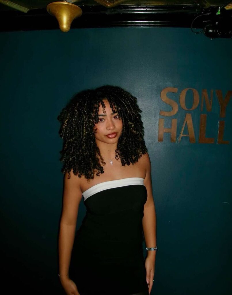 476588985_1159226852516660_6117184983397568765_n-806x1024