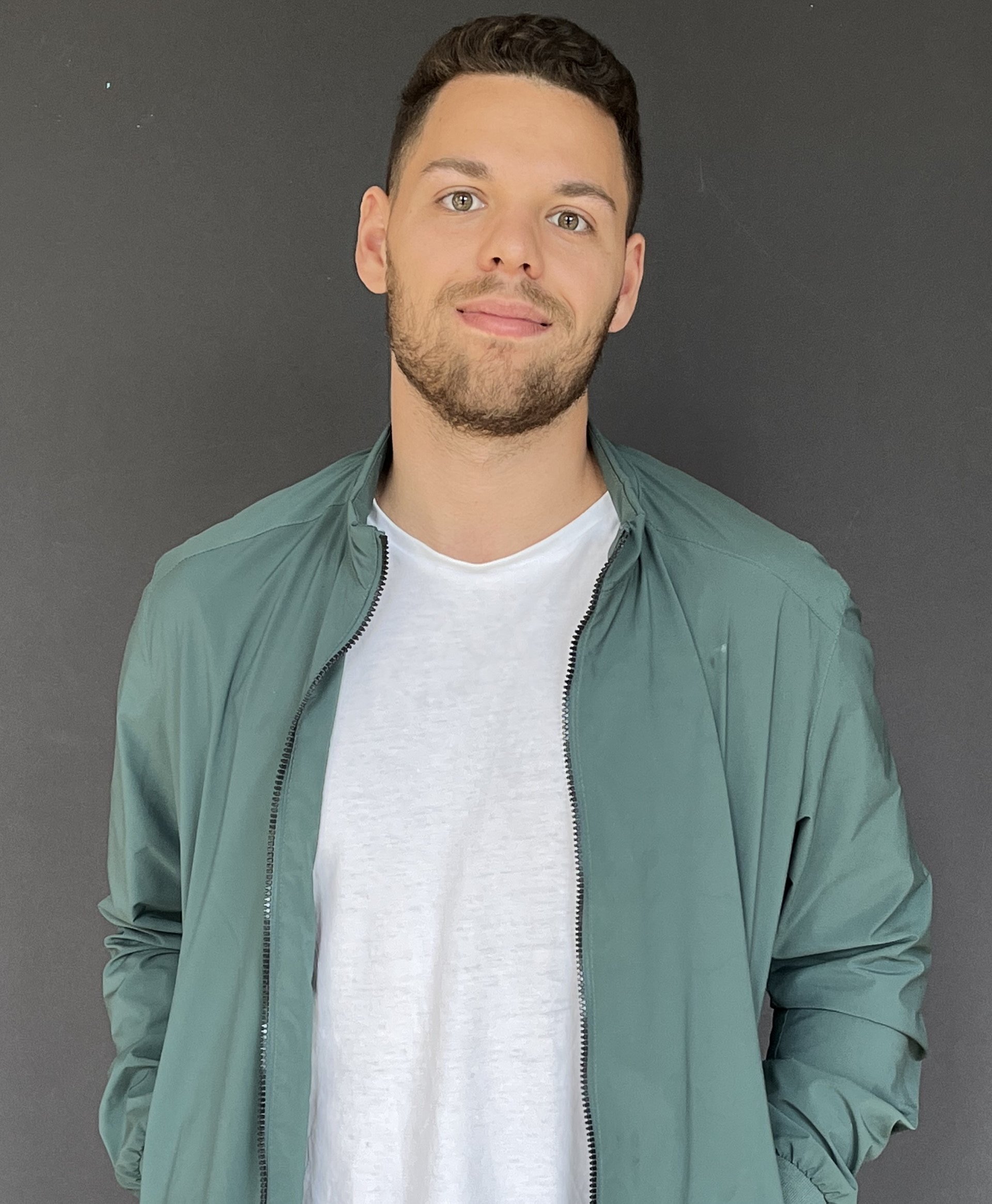 Meet our newest Gaming & Entertainment agent, Alexis Jacques-De Vries