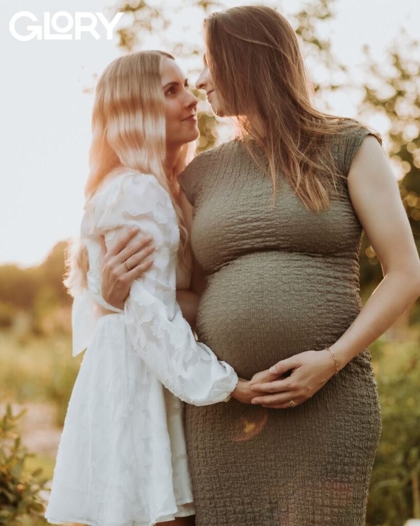 GLORY-Emerance-Maschmeyer-and-Genevieve-Lacasse-3-819x1024