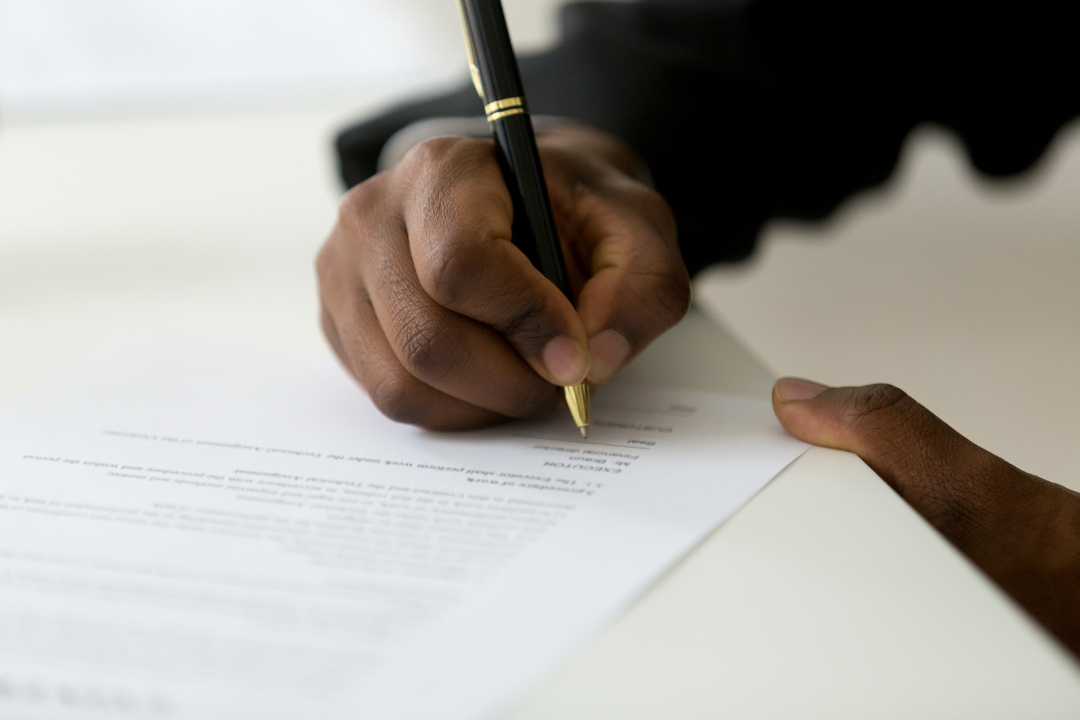 When to Sign with an Agency & How It Can Elevate Your Career