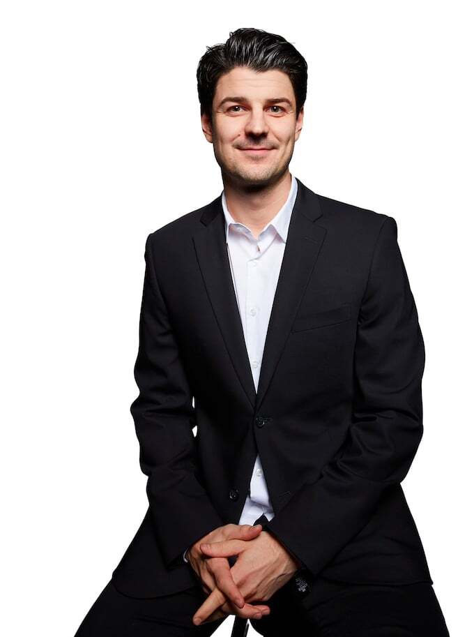 Thomas Houlton (Sports & Entertainment Senior Agent) featured on Good To Hear for NHL 23