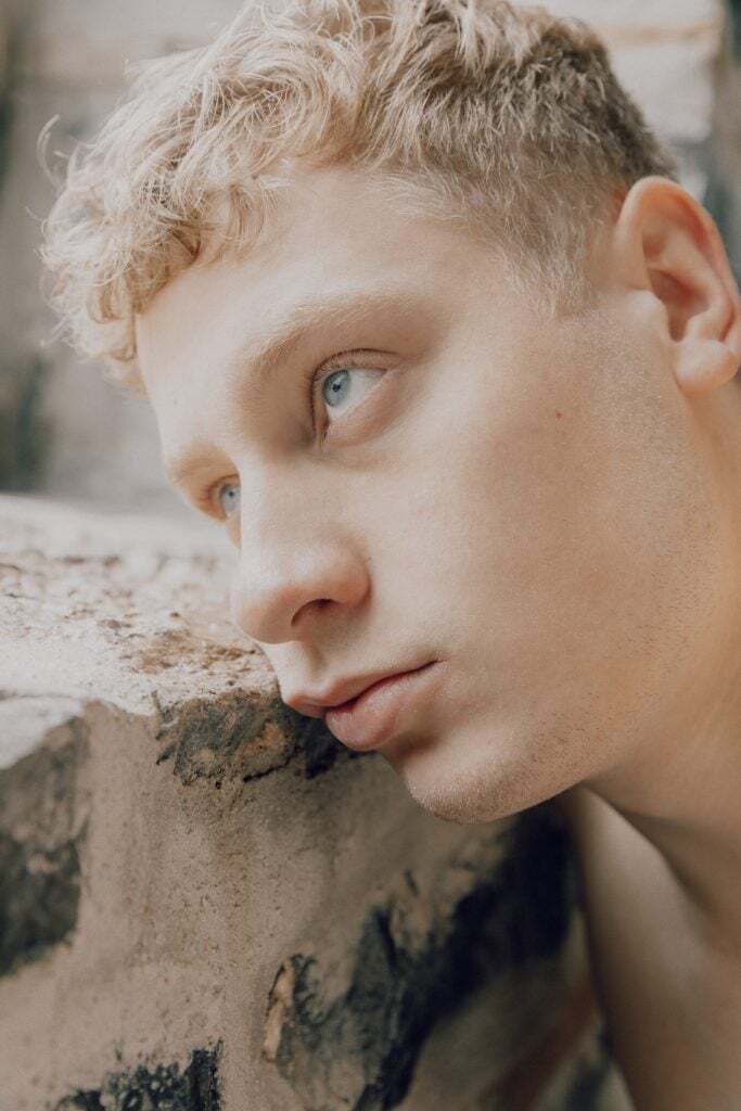 antoine-15-1-683x1024