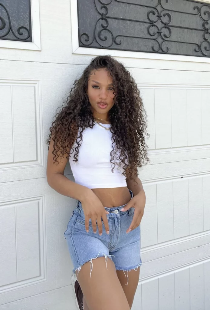 ashlee-west-694x1024