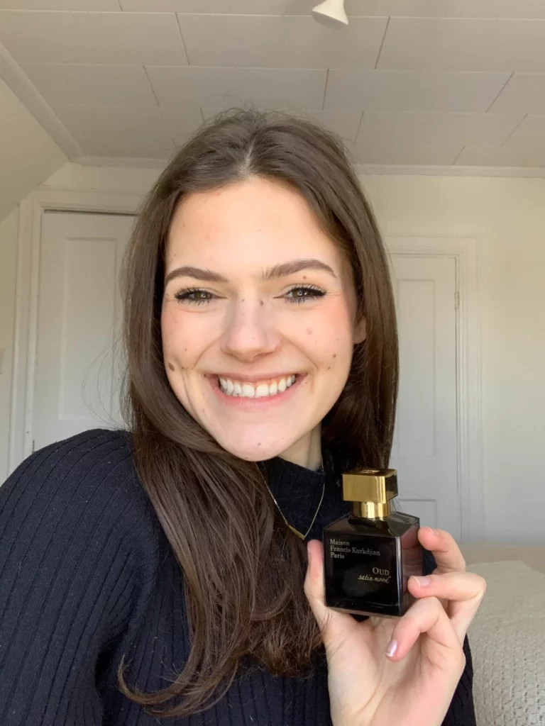 emma-perfumerism-768x1024