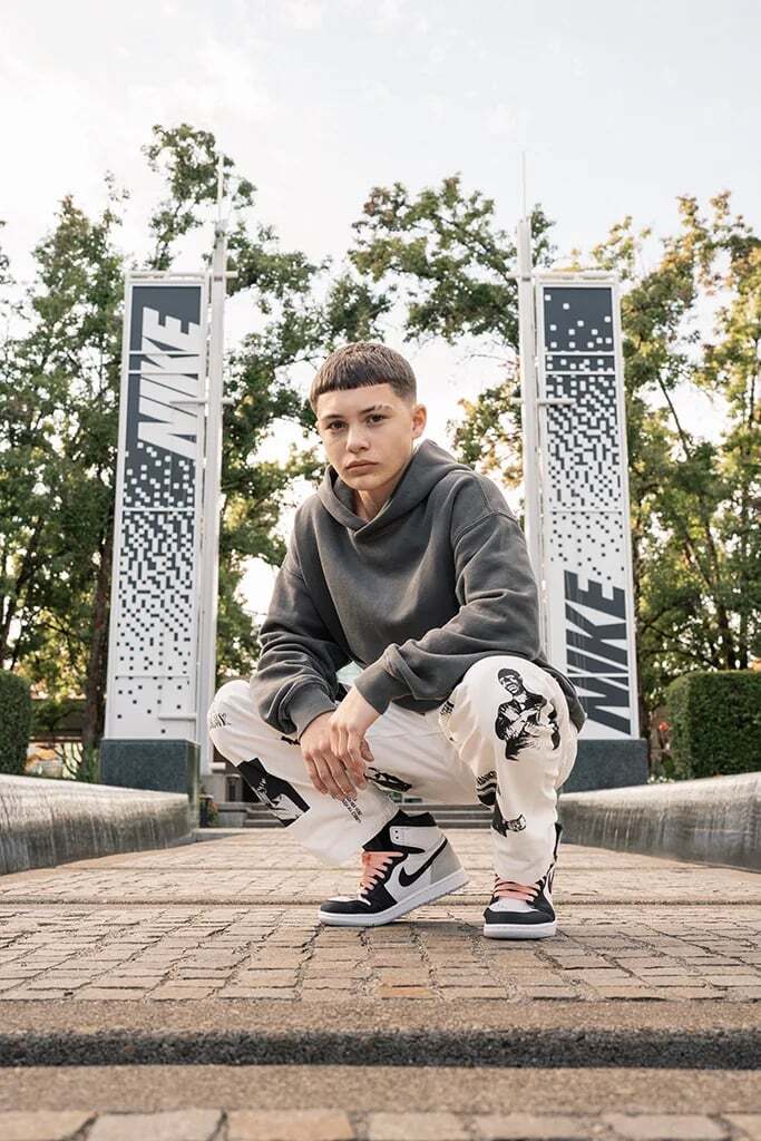 Javon "Wanna" Walton becomes the youngest signee to Jordan