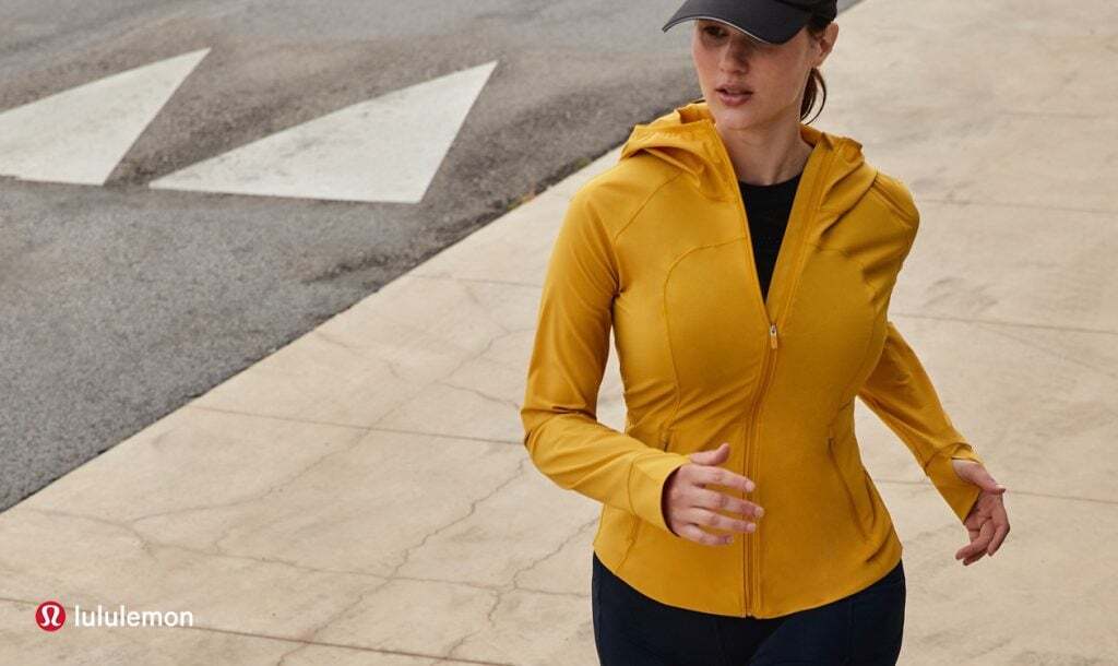 na_aug19_wk3_w_run_cdp_hero_d_womens_jackets-copy-1024x610