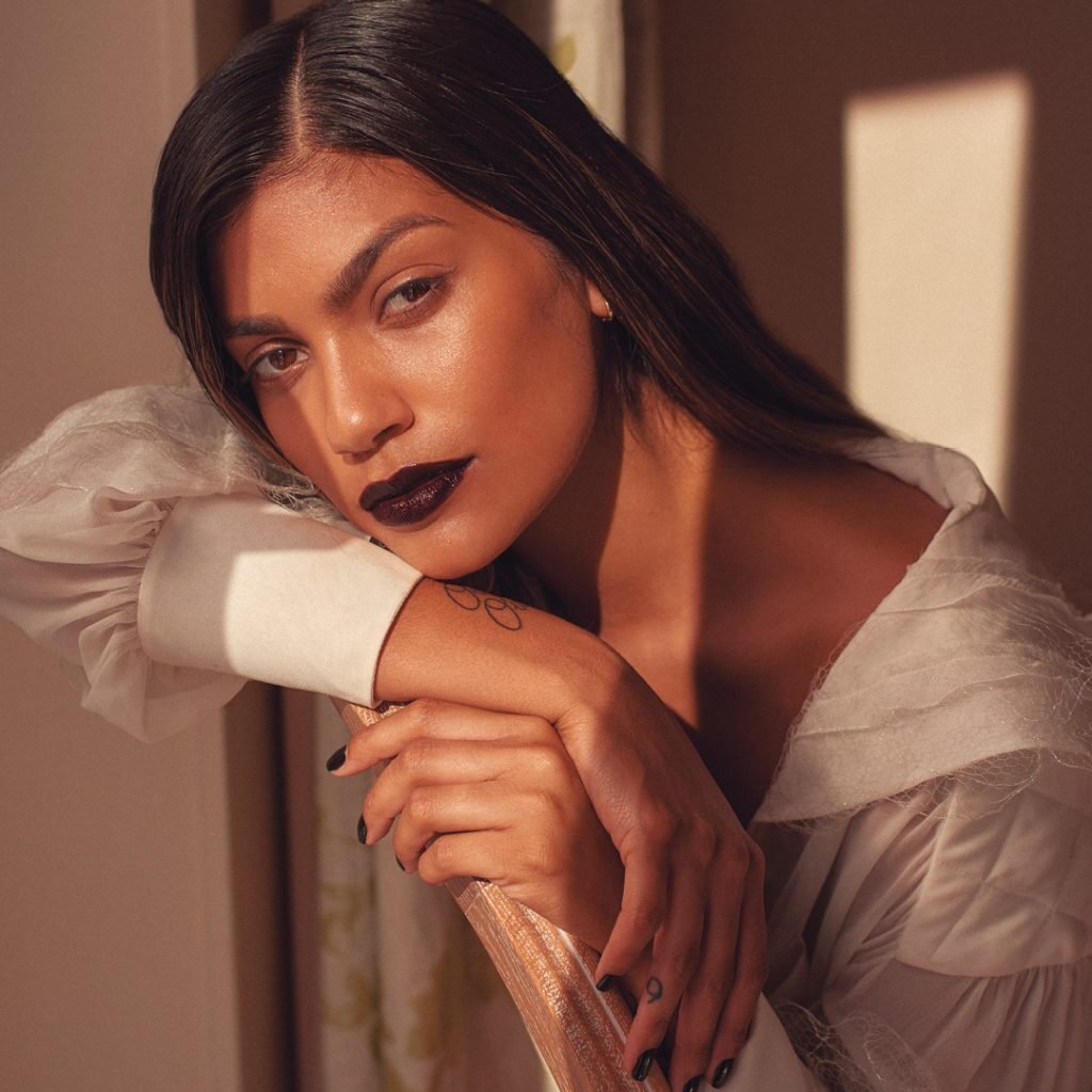 paris-instagram-beauty-shoot-3-200919-1-1024x1024