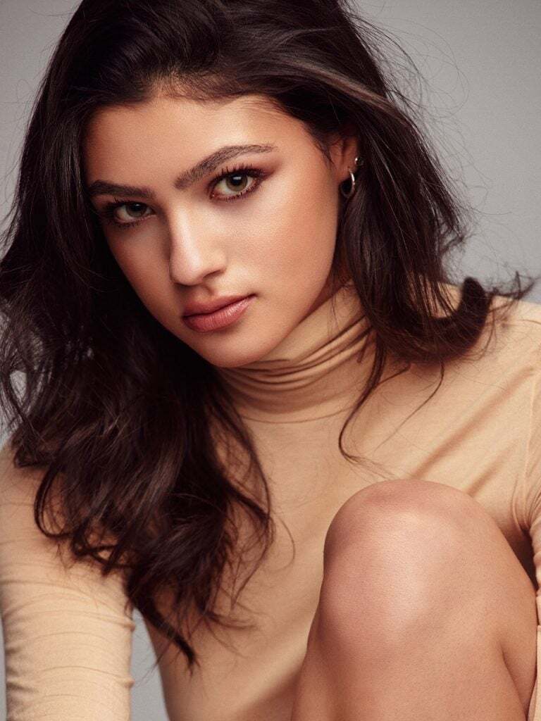 sarah_l_0093_dxofp-768x1024