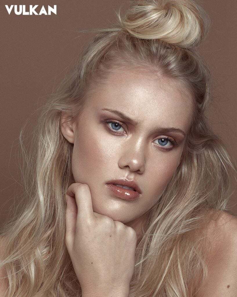 vulkanig8-8-arttheme-standard-thumb-big-1000x1254-817x1024