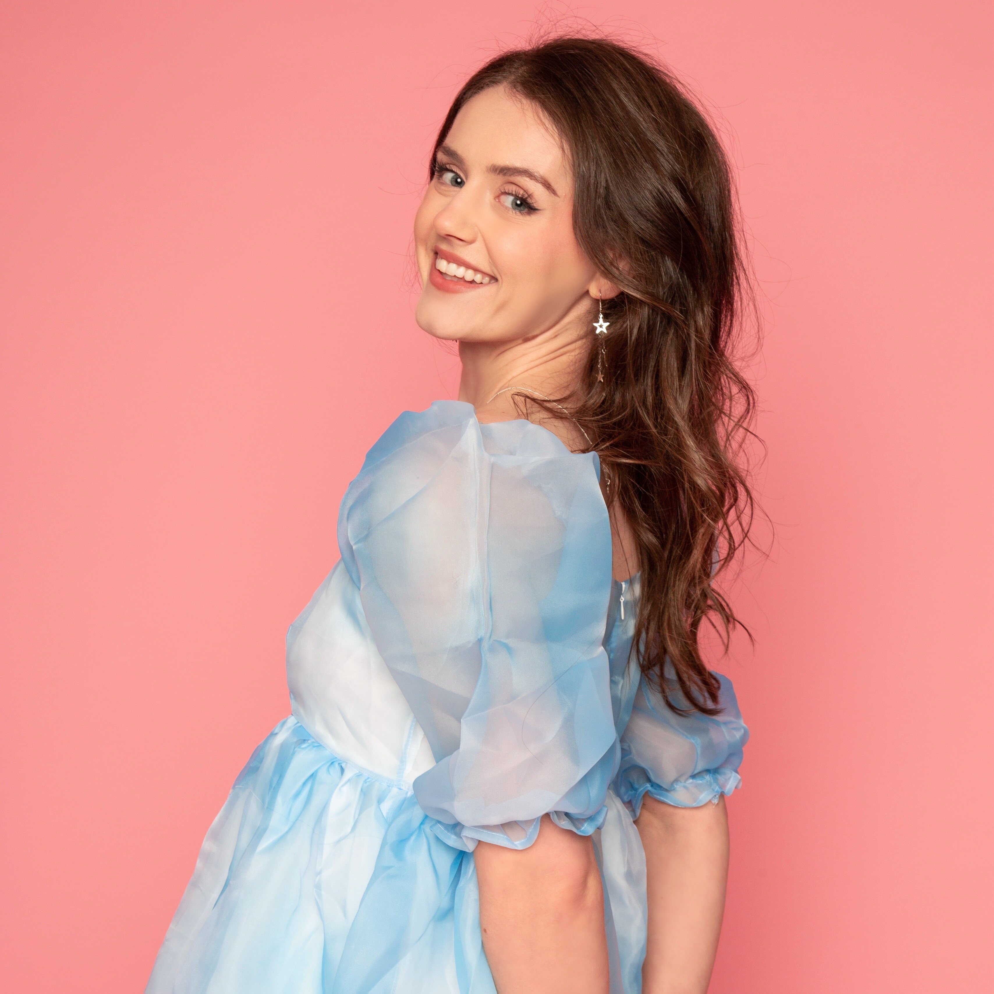 140 DB69 D 281 D 4 AA7 8261 14 D2 F1 EF2039