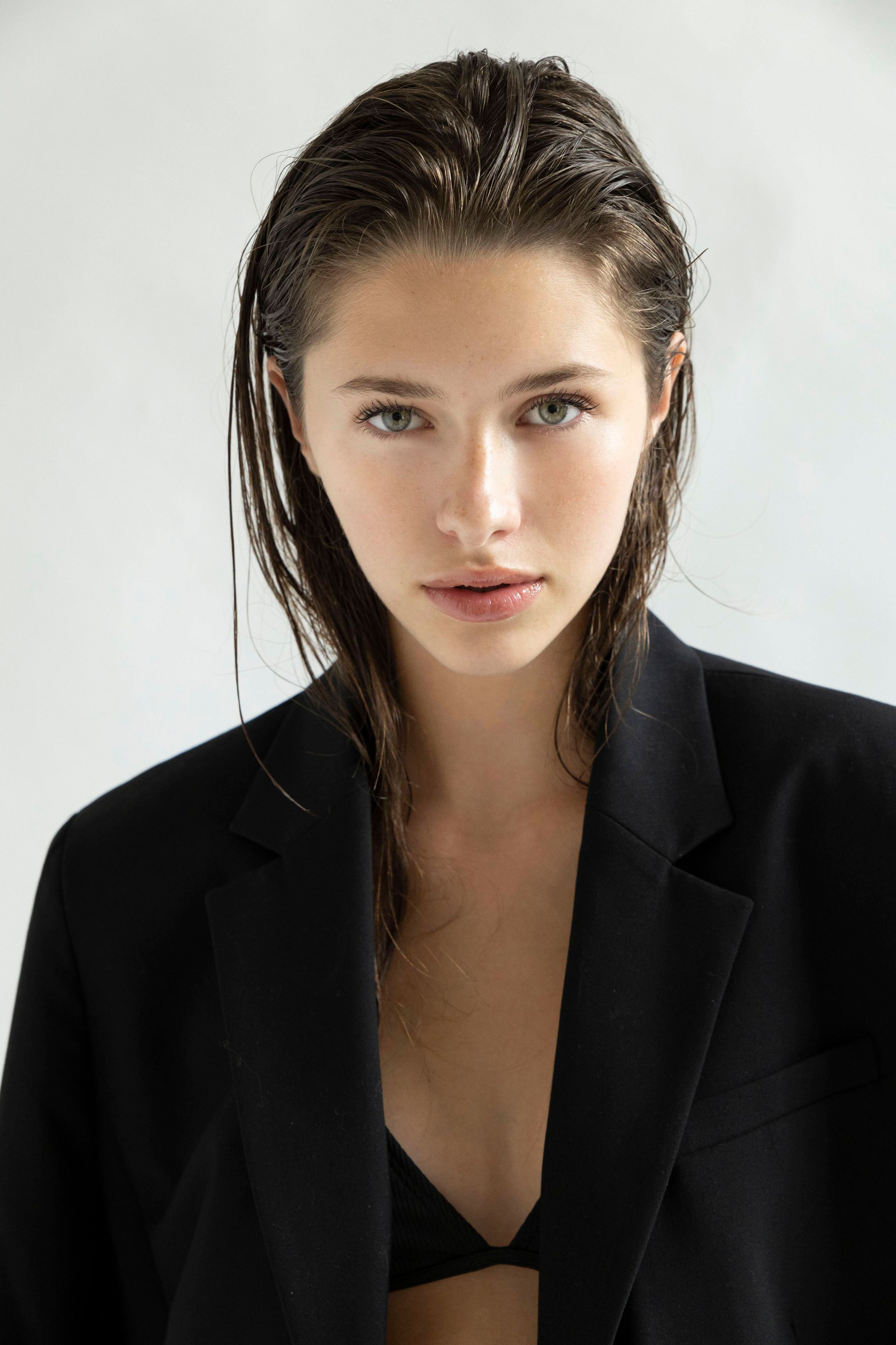 15 felicia main book