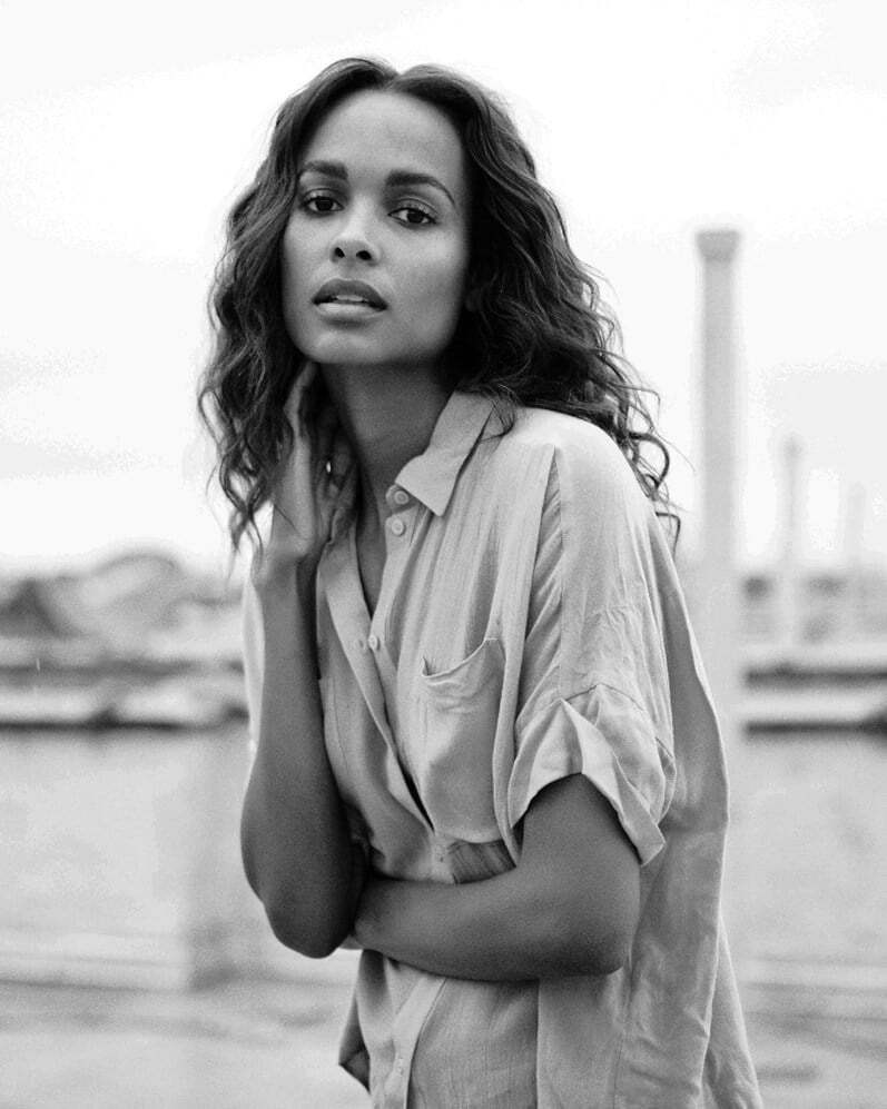 15_thehive_models_frances-aaternir_book-2