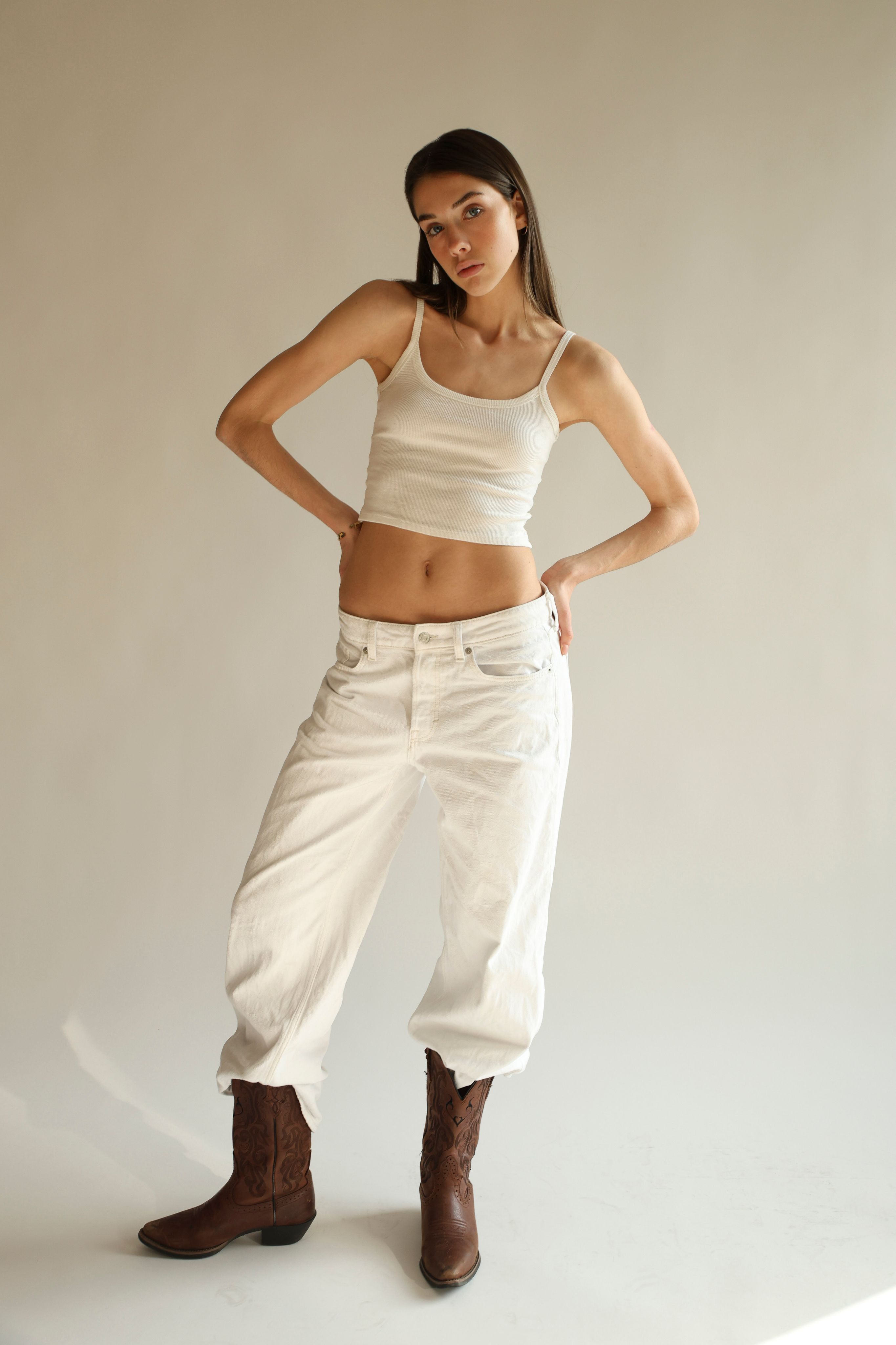 2 cassandre goulet main book