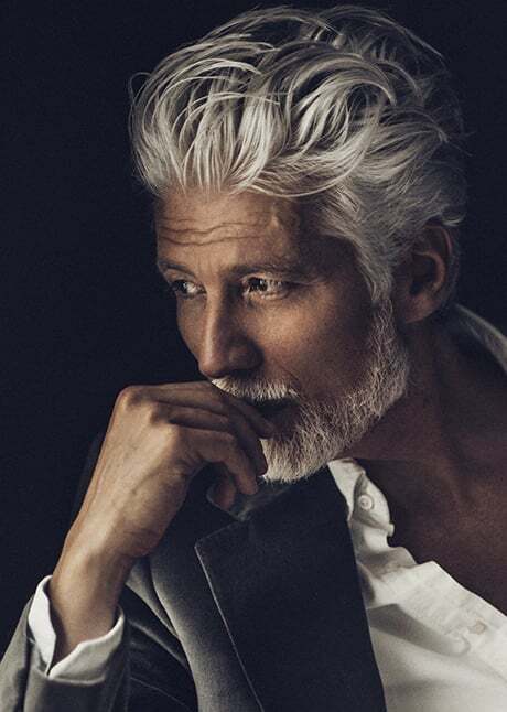 2020-11-book-update-Martin-Khulmann-_-GE01_1-cut-1