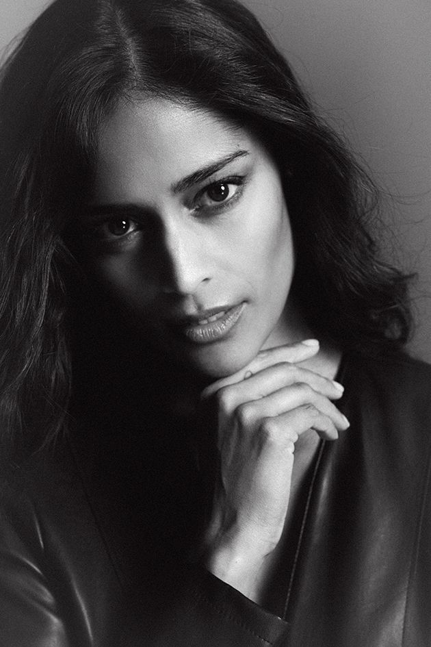 27 alyssah ali main book