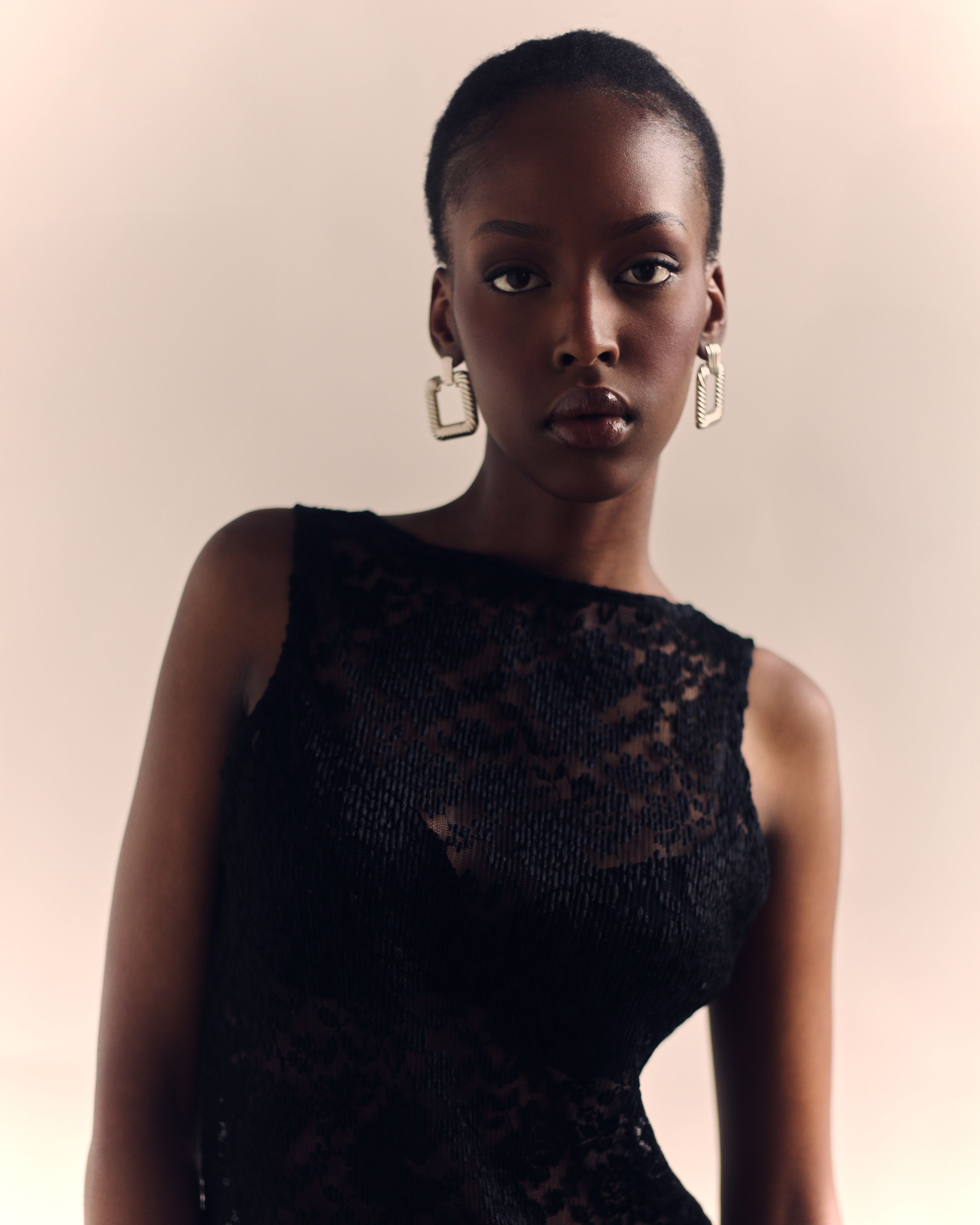 5 ariella irebe main