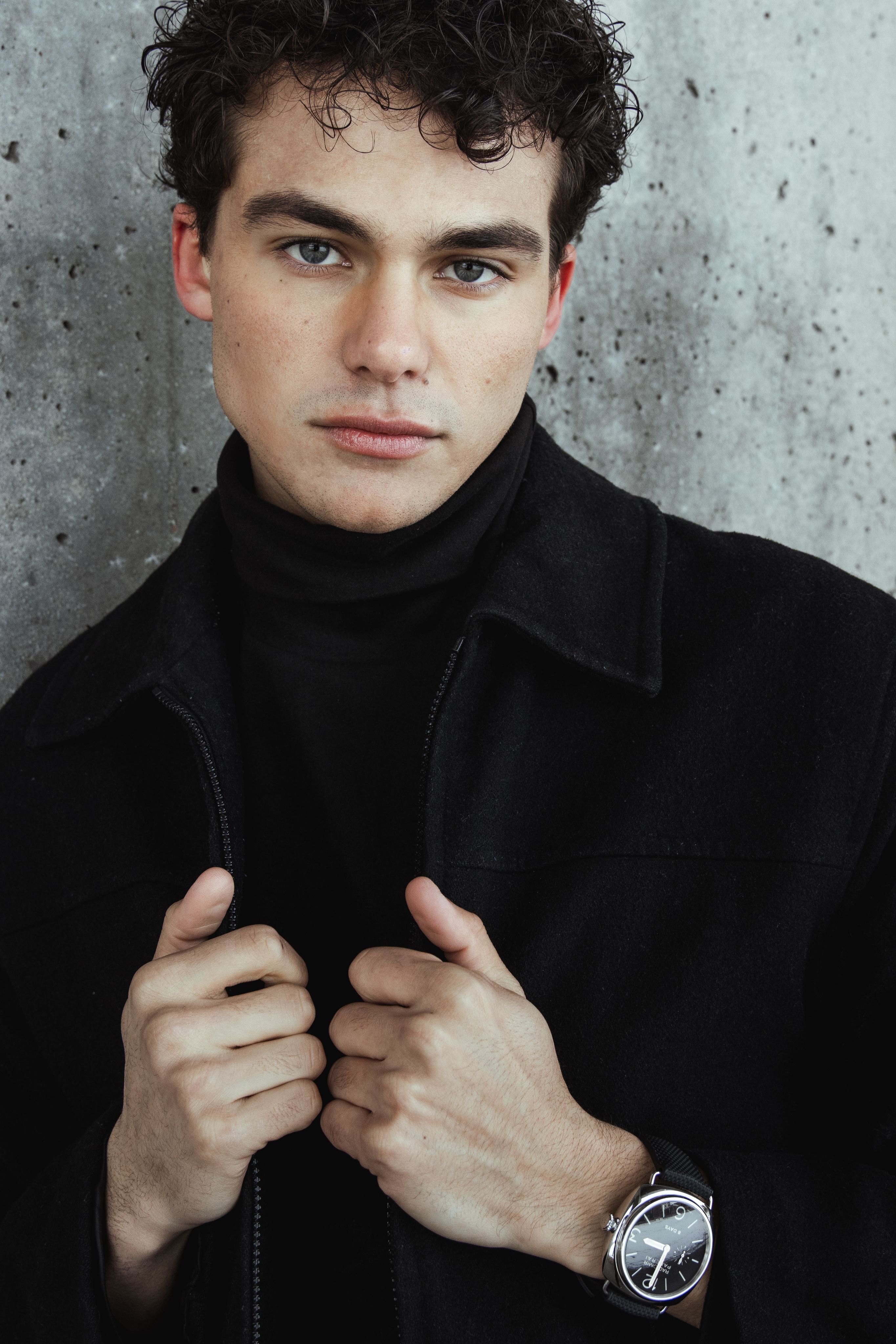 5 christopher main book