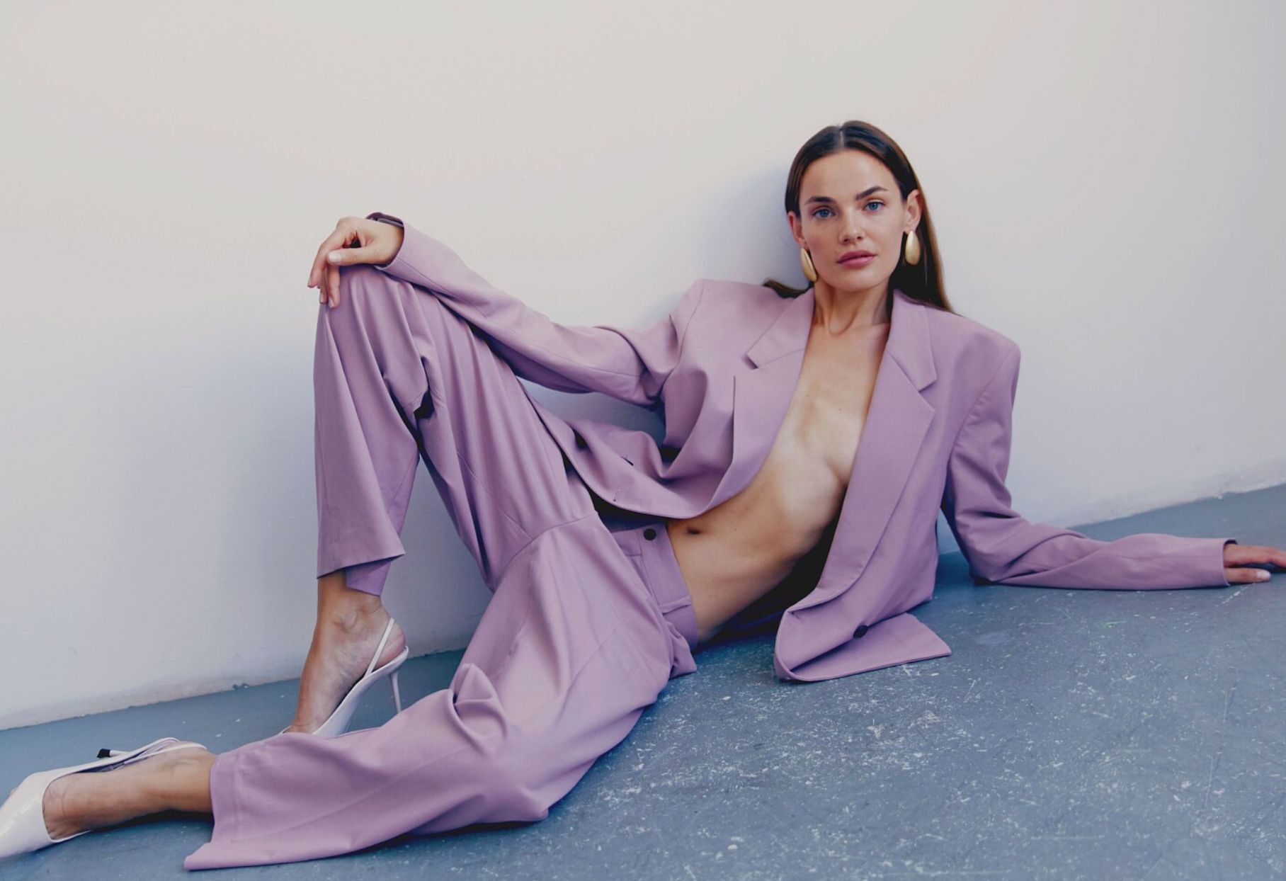 8 ada wrzesinska direct women