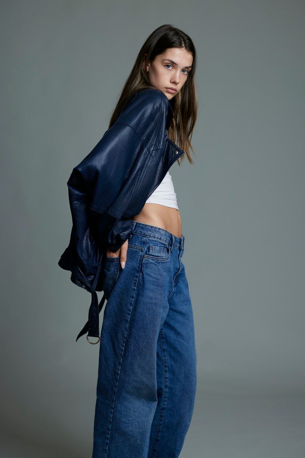 8 cassandre goulet main book