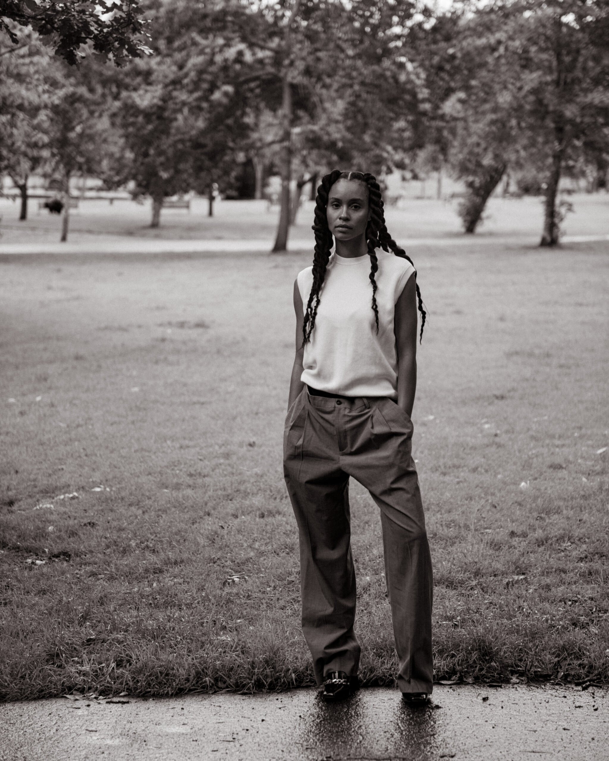 8-melissa-w-main-book-scaled