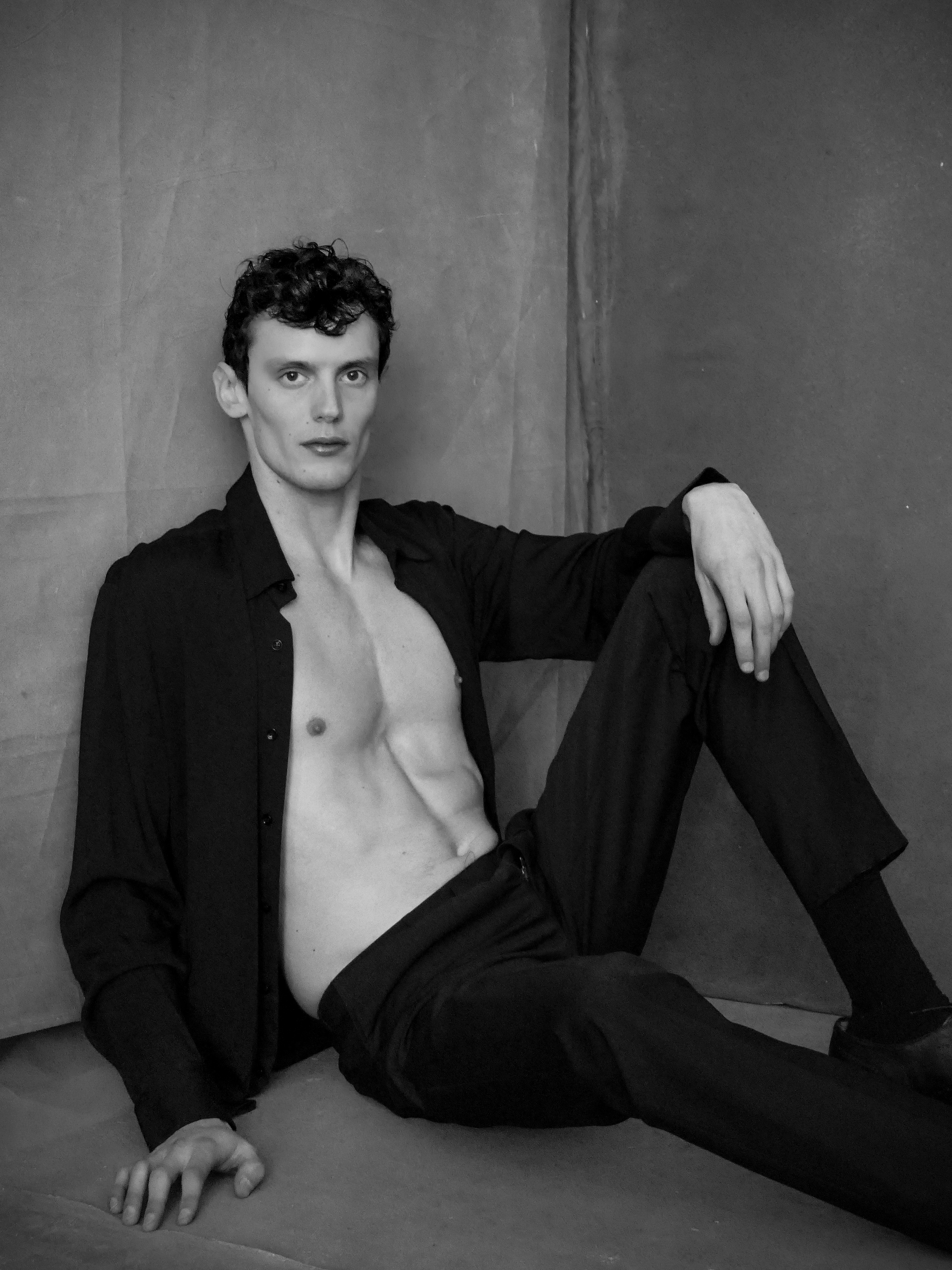 ALEXANDRE DULCEDO NIKKOKEFALAS 15