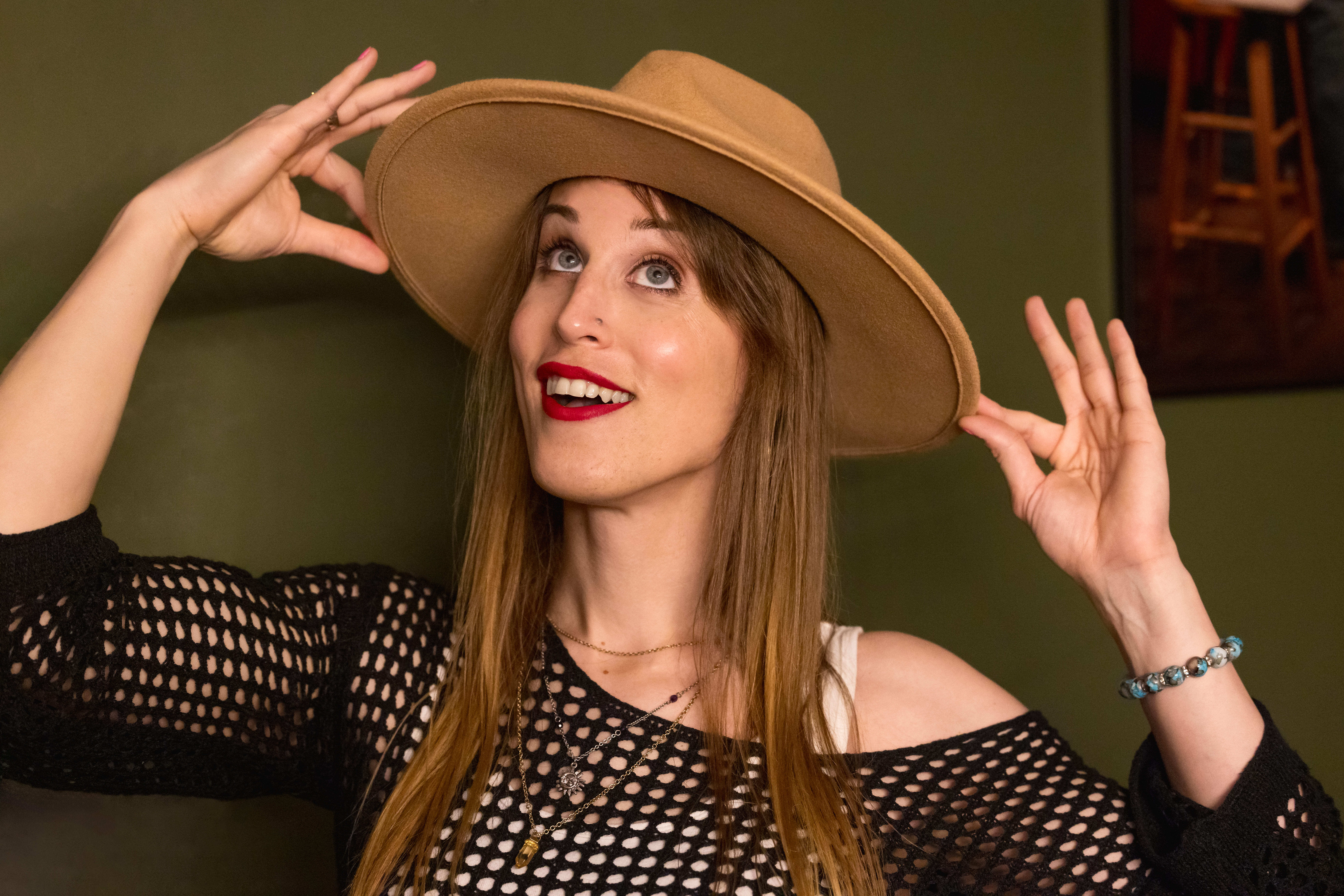 Ava Val