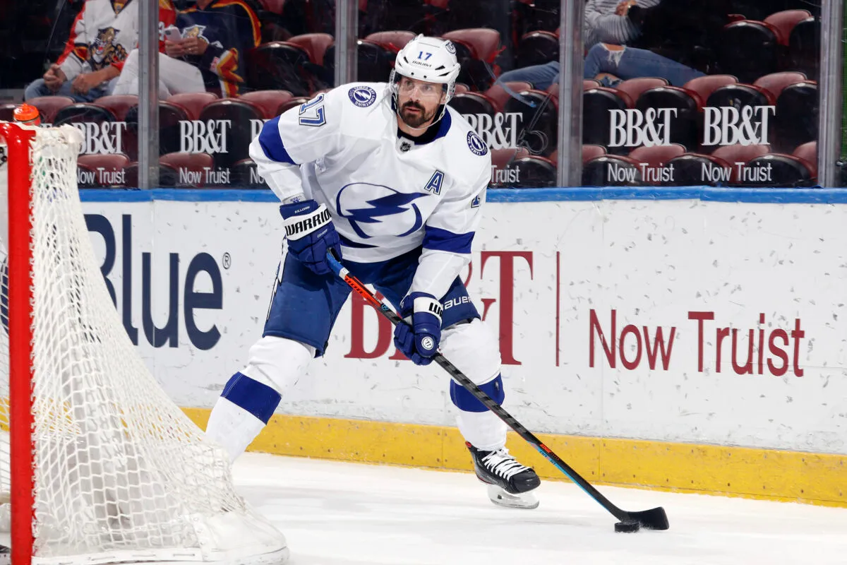 Alex-Killorn-Lightning-1-1200x800-1-687fcf23ca7af.webp
