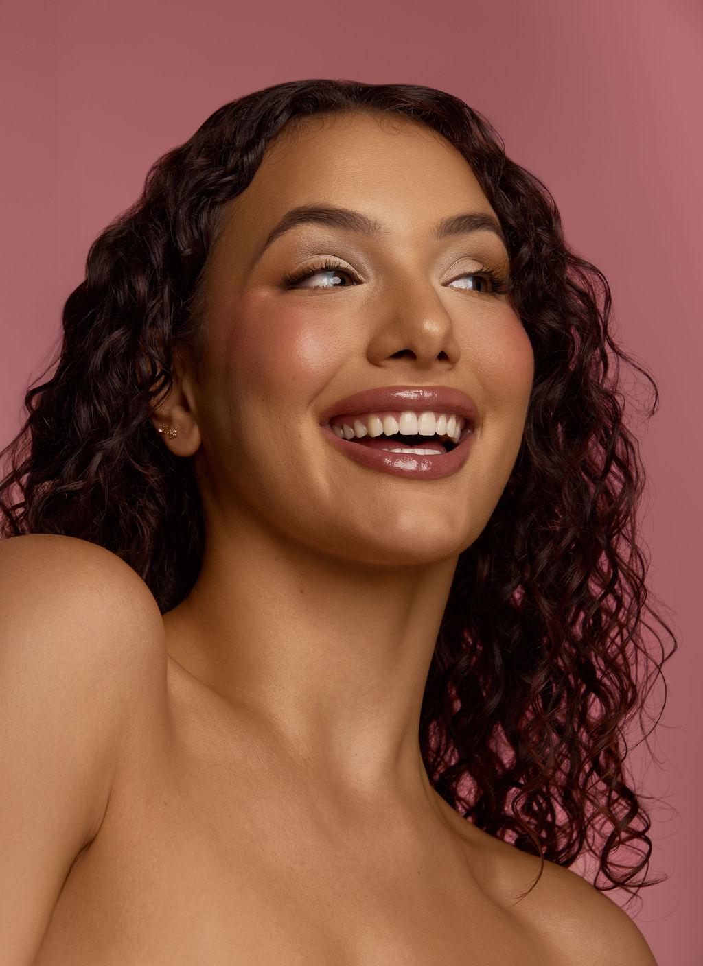 Alia Anastasia Ray66