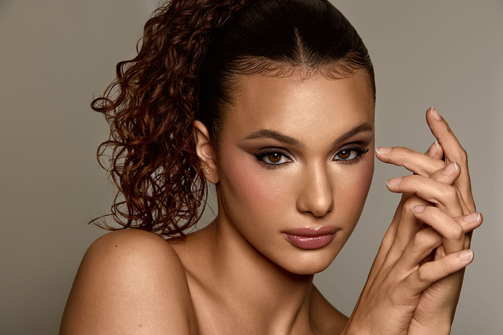 Alia Anastasia Ray74