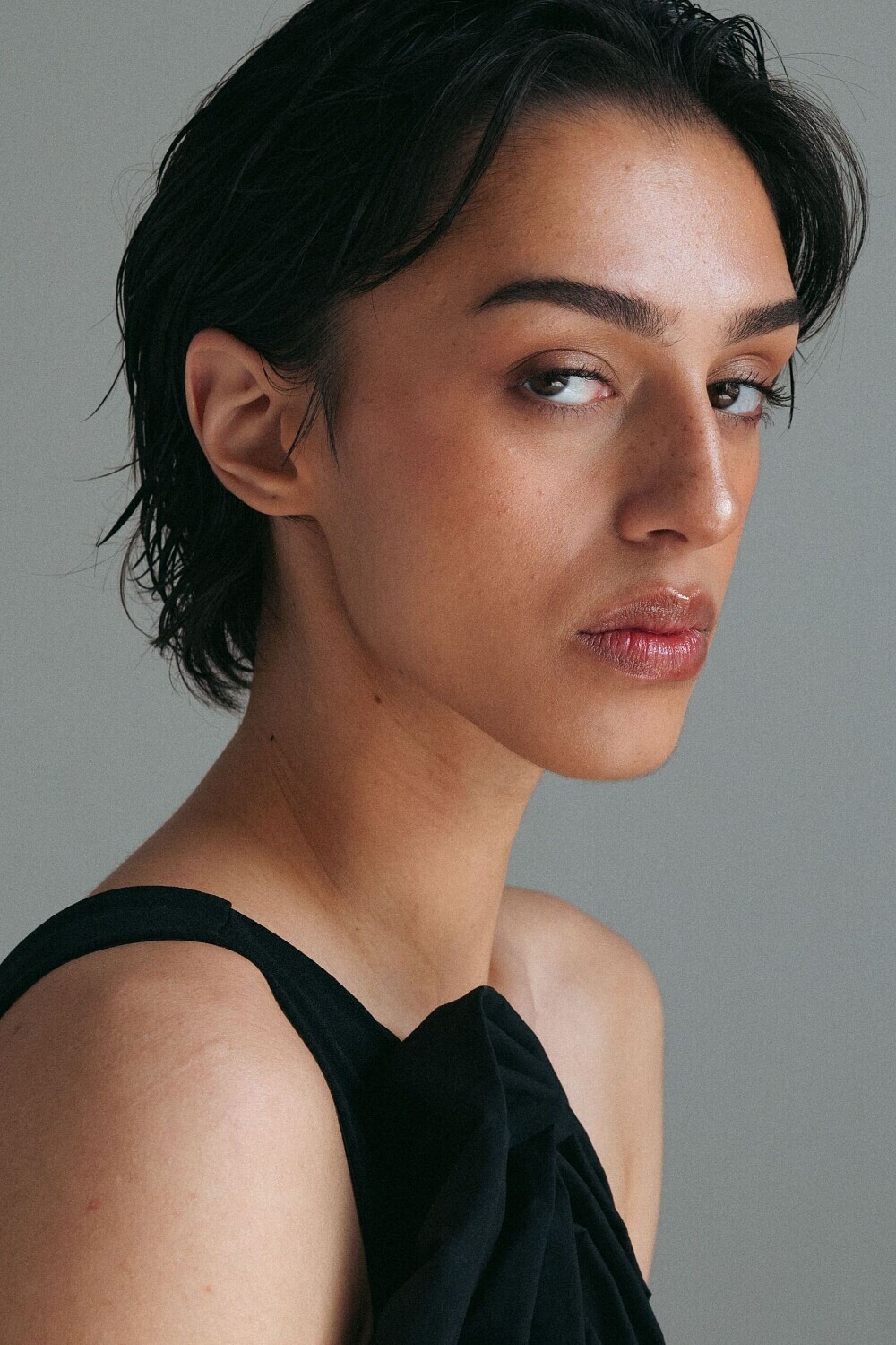 Bella headshot