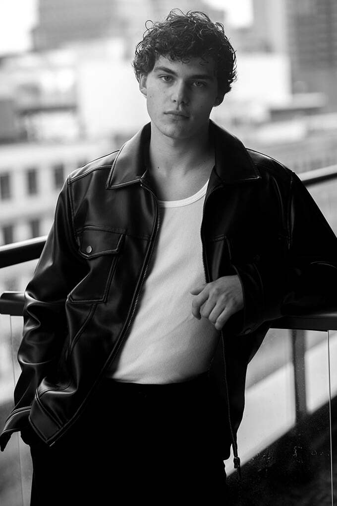CHRISTOPHER-40