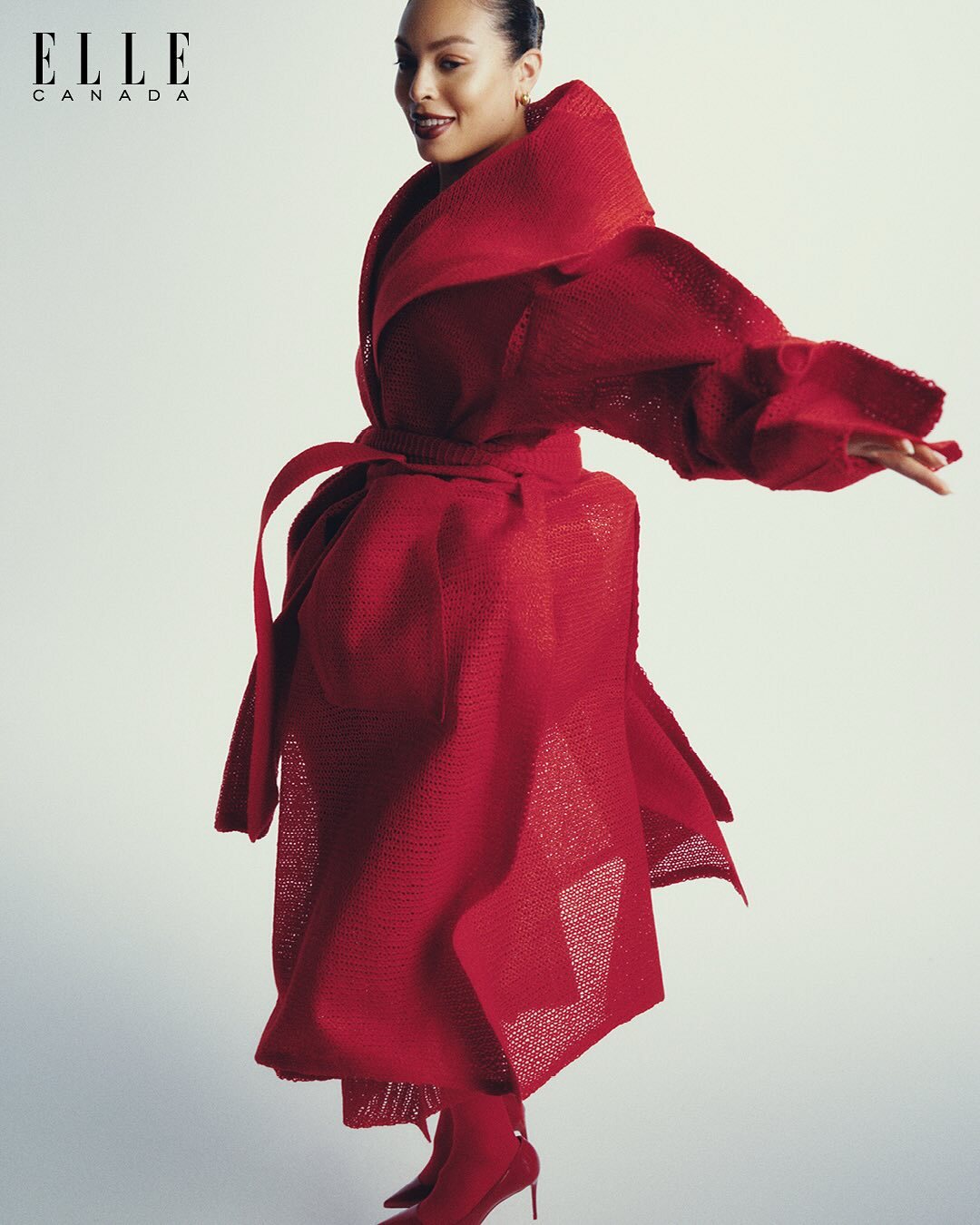 Community is one of Sarah Nurses core tenets While with the Sceptres she teamed up with Roger 2