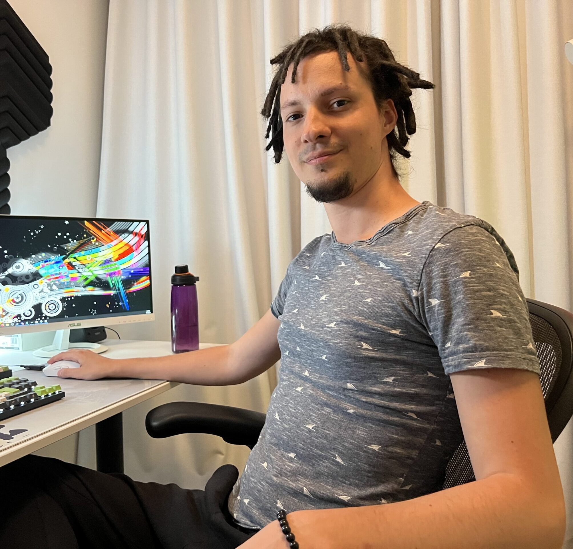 Empy 1 scaled 687ff6668a1ac