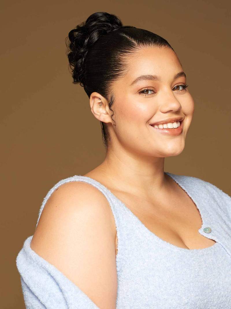 Luxy-Hair-Extensions-Clip-In-Buns-Off-Black-After-4_800x-1
