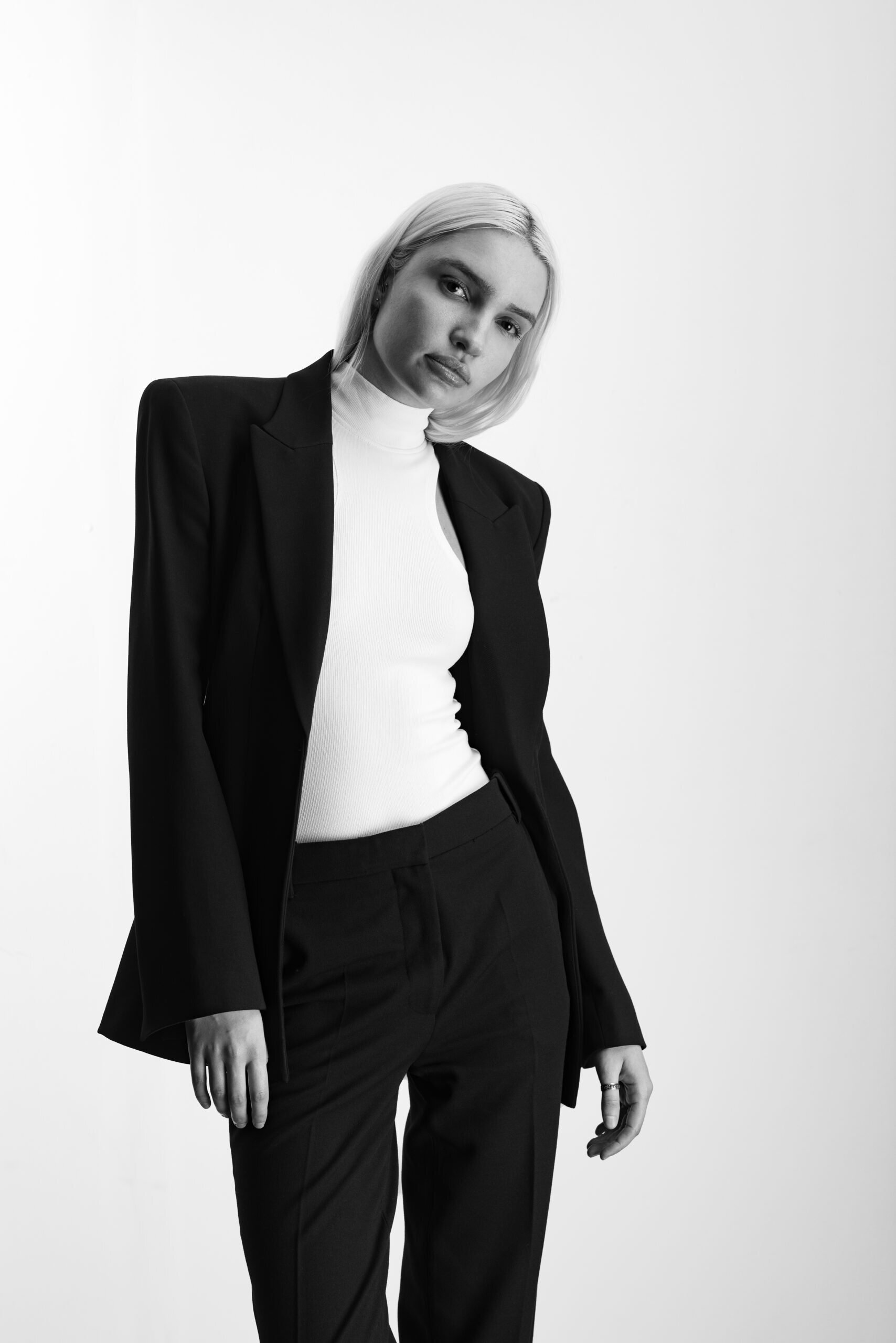 SashaHD2023-2-scaled