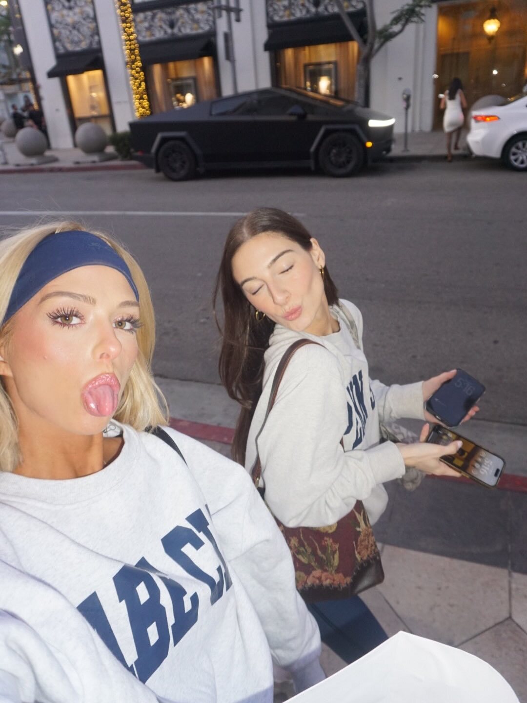 Miranda Hope with her agent Gabby O'Reilly