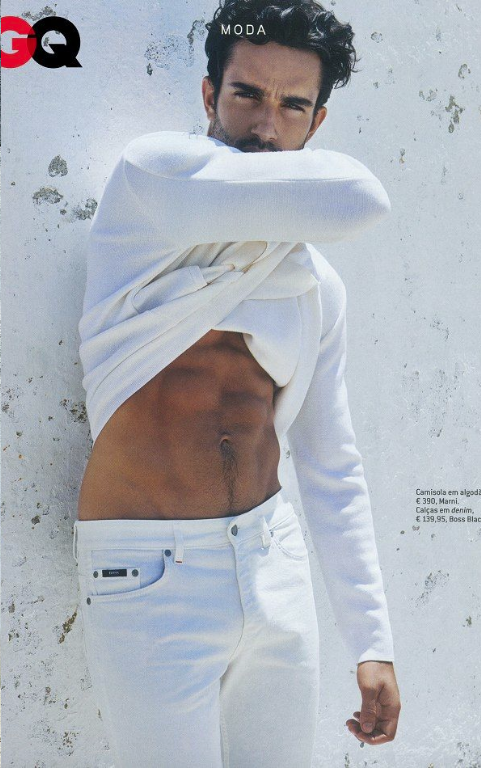 andre-costa_new-material_whilhelmina_05-1