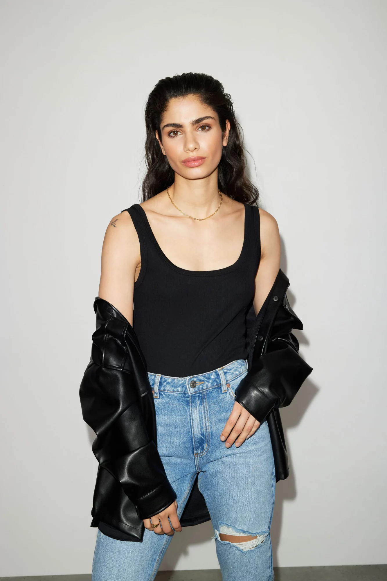 gabriele-nandal-1741382217