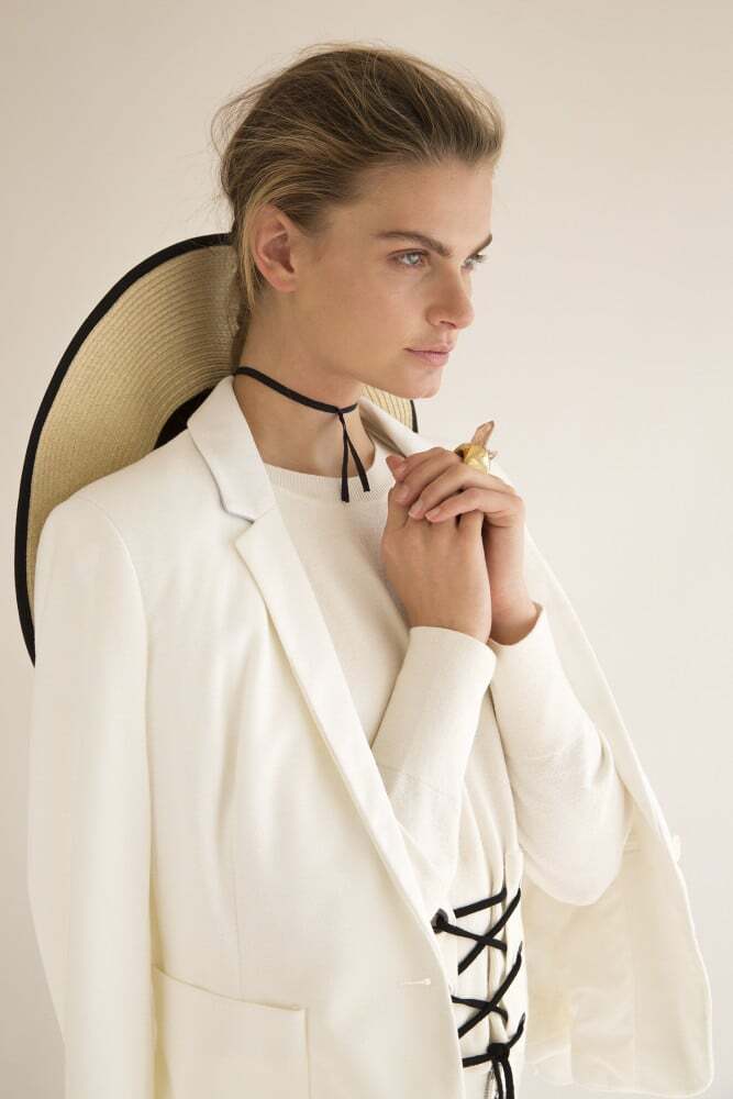 large-1508987936-92156c1c92ea2caee9d639cbc71857b8-070220-1